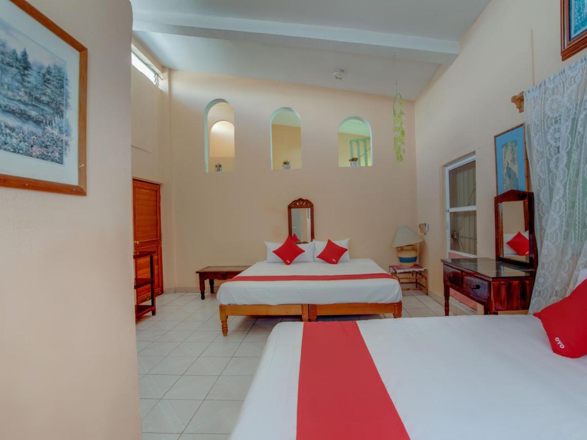 Oyo Hotel Casa Ada 지와타네호 외부 사진