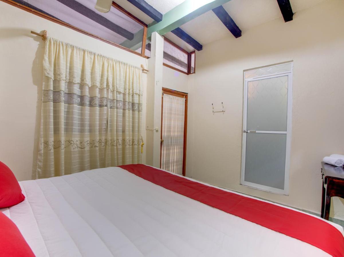 Oyo Hotel Casa Ada 지와타네호 외부 사진